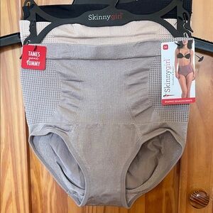 New! Skinnygirl Taupe/black/tan High-Rise Shaping Briefs